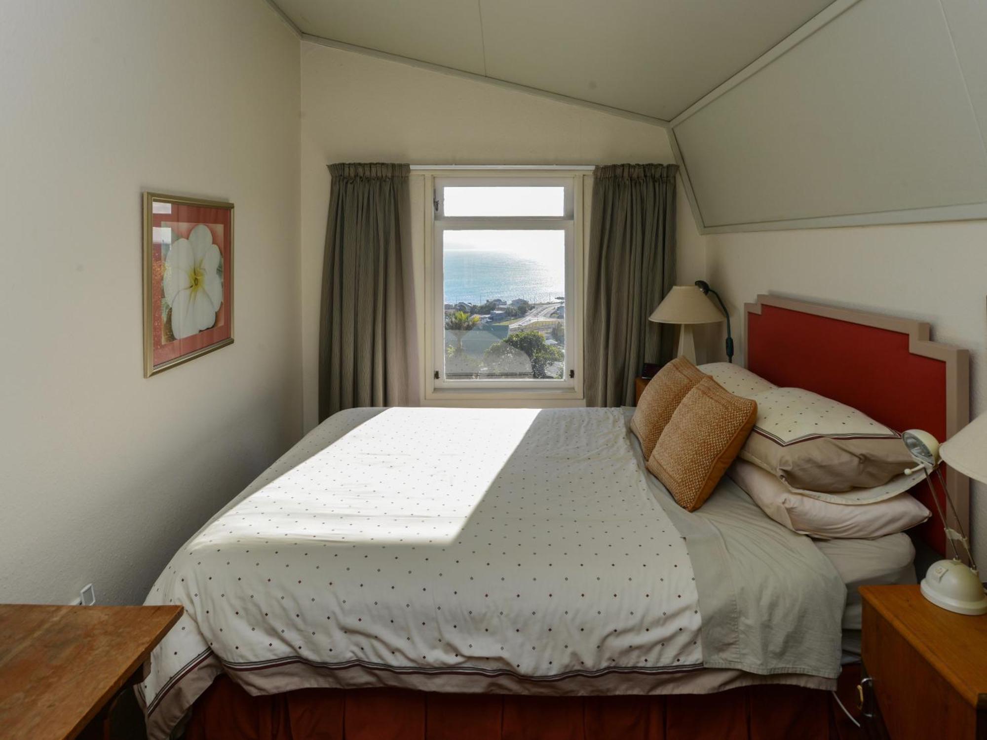 Jacaranda Lodge - Napier Hill Holiday Home Exteriér fotografie